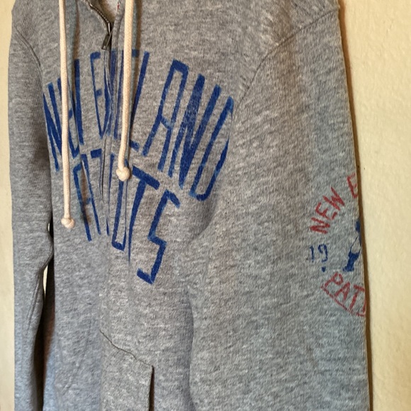 New England Patriots Full Zip Hoodie Jacket - Picture 5 of 7